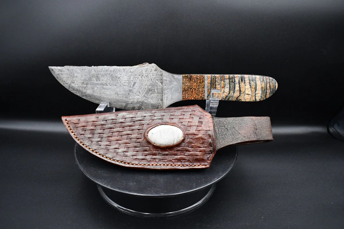 Aletai meteorite knife with dinosaur gembone and mammoth tooth handle, full view with sheath